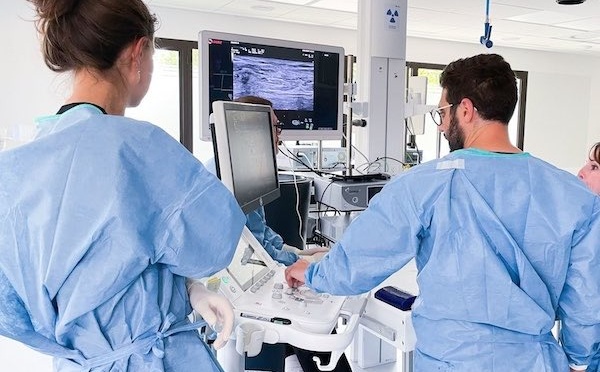 Hypnose en médecine bucco-dentaire par le Dr Frédéric SYRIANI